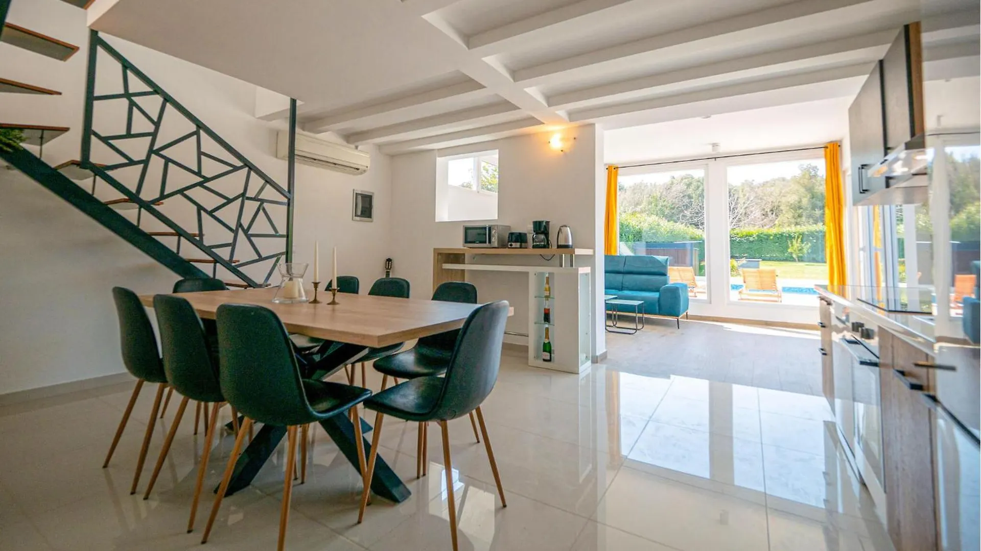 Holiday home Cozy Home In Pula
