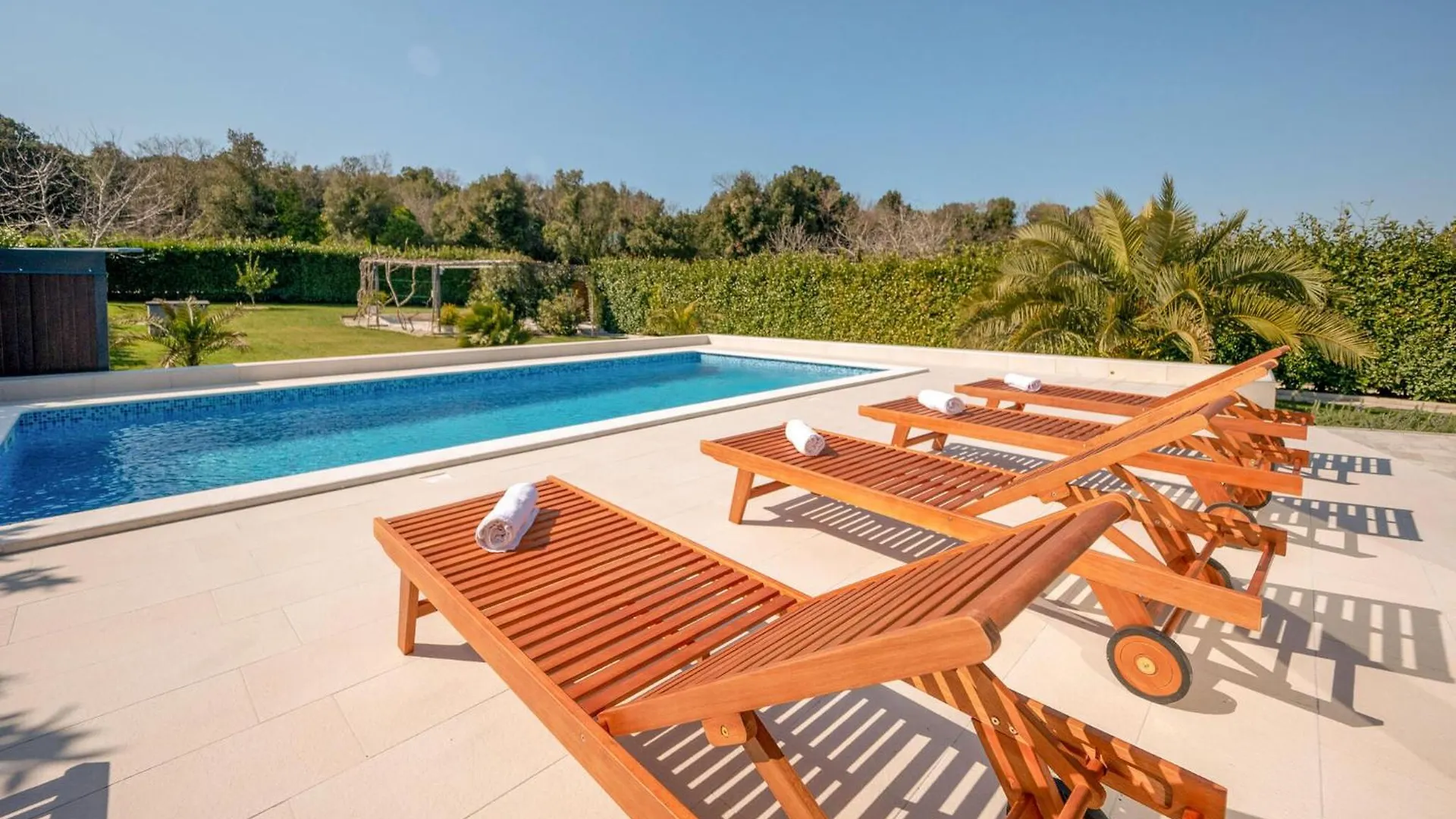 Cozy Home In Pula